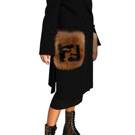 fendi pellicce immagini|Cappotti FENDI da Donna .